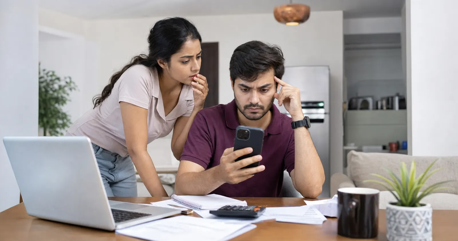 Overview comparing bank-based standing instruction and mandate-based auto-debit for Indian users